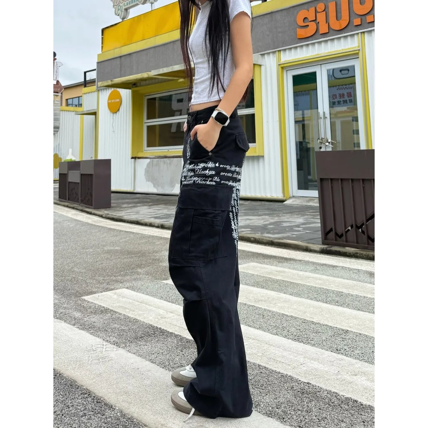 New Ins-inspired minimalist, elegant, fashionable, trendy, versatile, laid-back, Japanese-style, literary, and Harajuku jeans