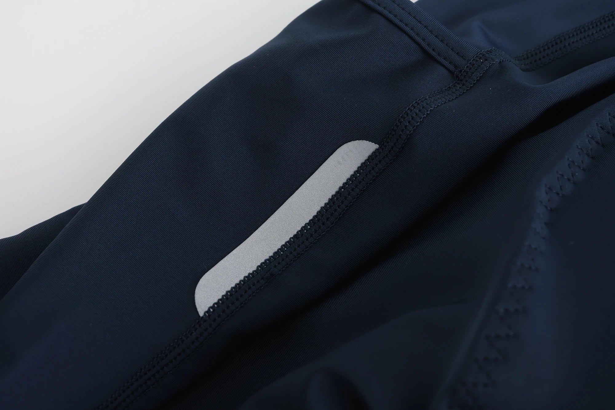 2025 Men Cycling Bib Shorts Long Travel Italy Pad 6 Hours Highly Reflective Bike Mtb Bicycle Pants Clothing