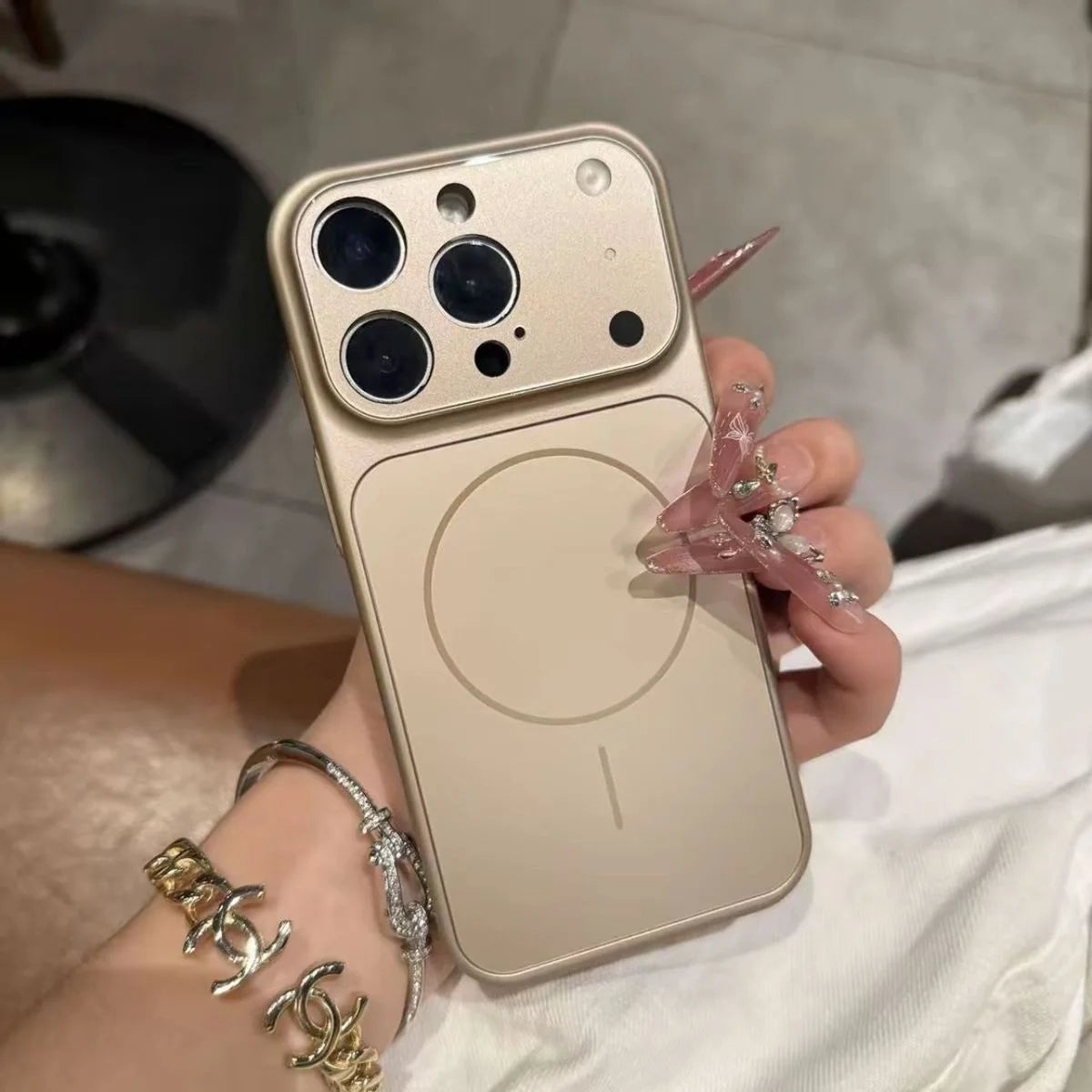 Original AG frosted glass Magsafe phone case for iPhone 17/16/15/14 Pro Max, supports wireless charging