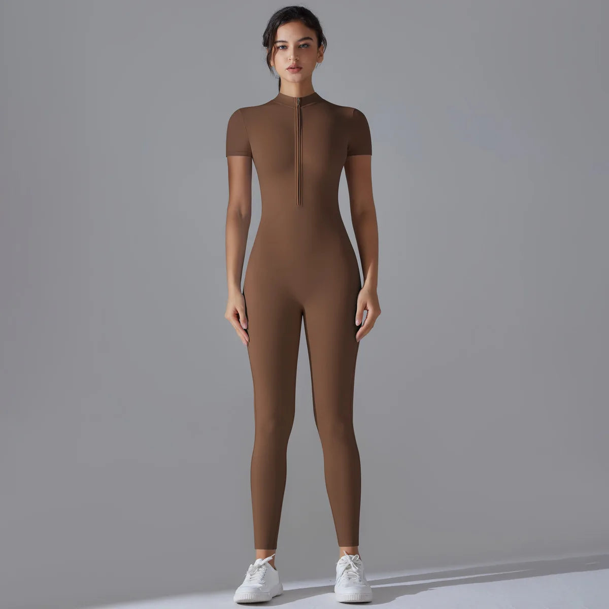 Naked zipper short sleeved yoga suit jumpsuit, quick drying breathable outdoor sports tight fitting jumpsuit, fitness suit